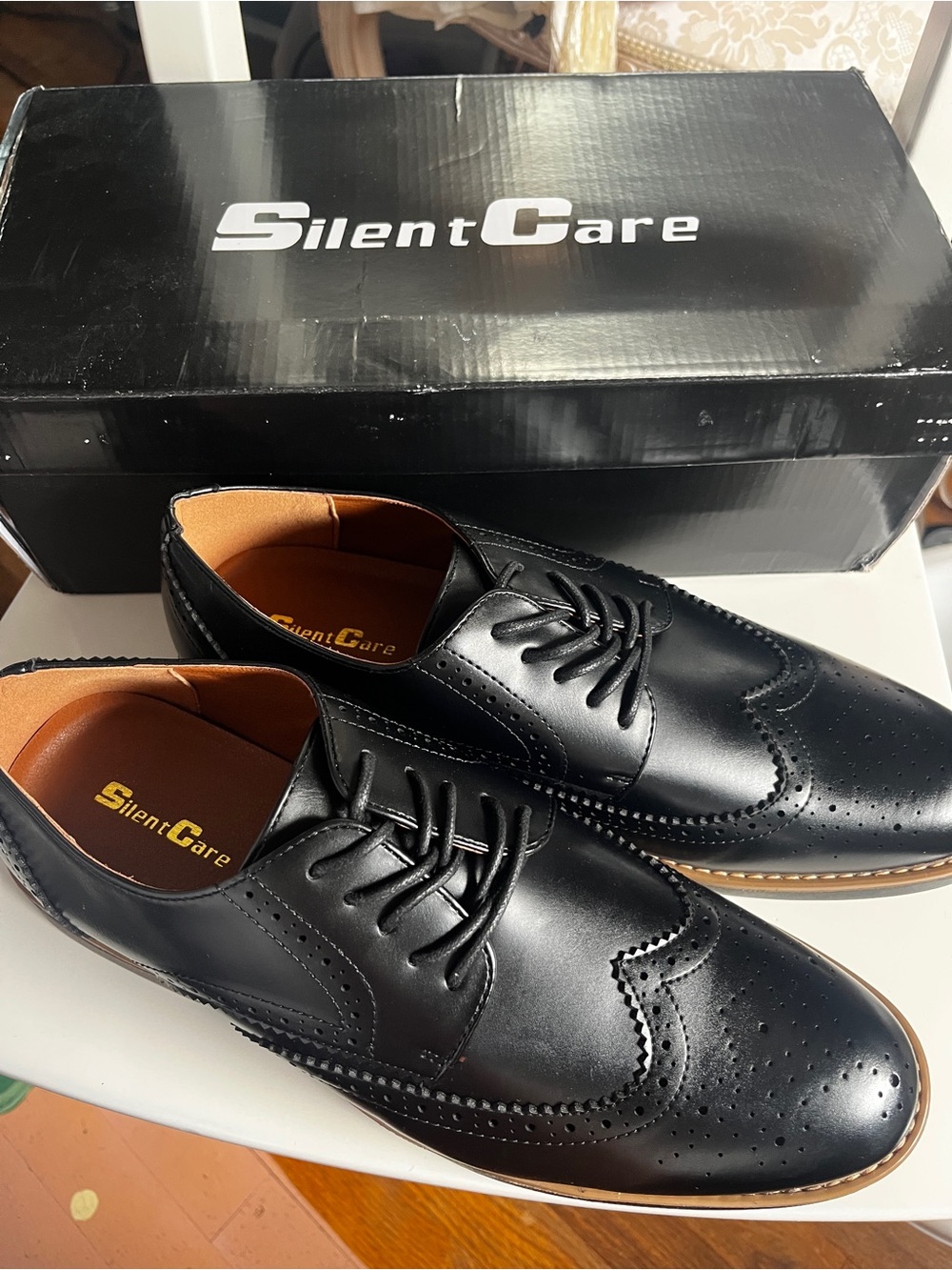 Men's Black Leather Wingtip Derby Shoes - Brand New - Size 10